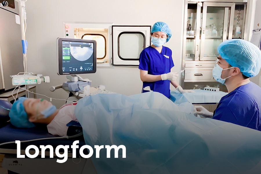 Choc hut trung cho F0 hiem muon: Hanh phuc no hoa giua dai dich hinh anh