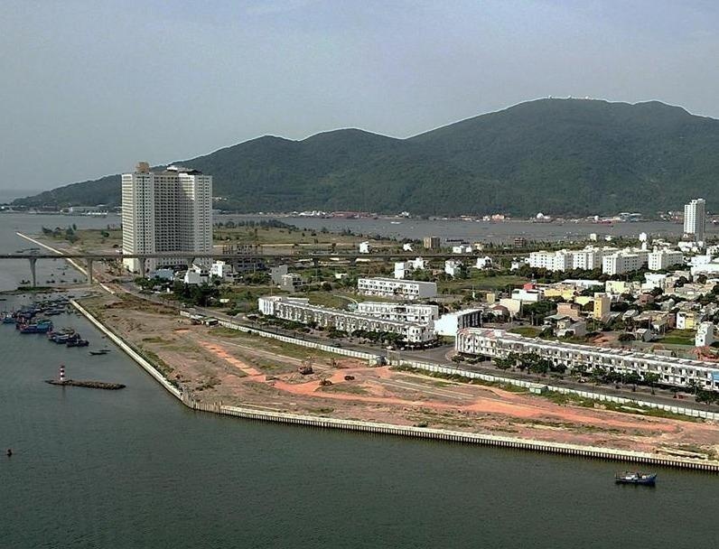 Thu tuong yeu cau Da Nang bao cao viec xu ly cac du an lan song Han hinh anh