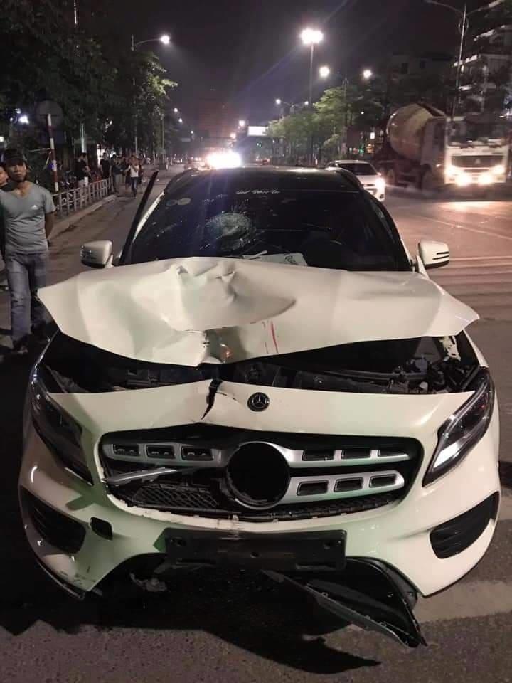 Tong chet 2 phu nu o ham Kim Lien, tai xe Mercedes GLA lai xe bo chay hinh anh