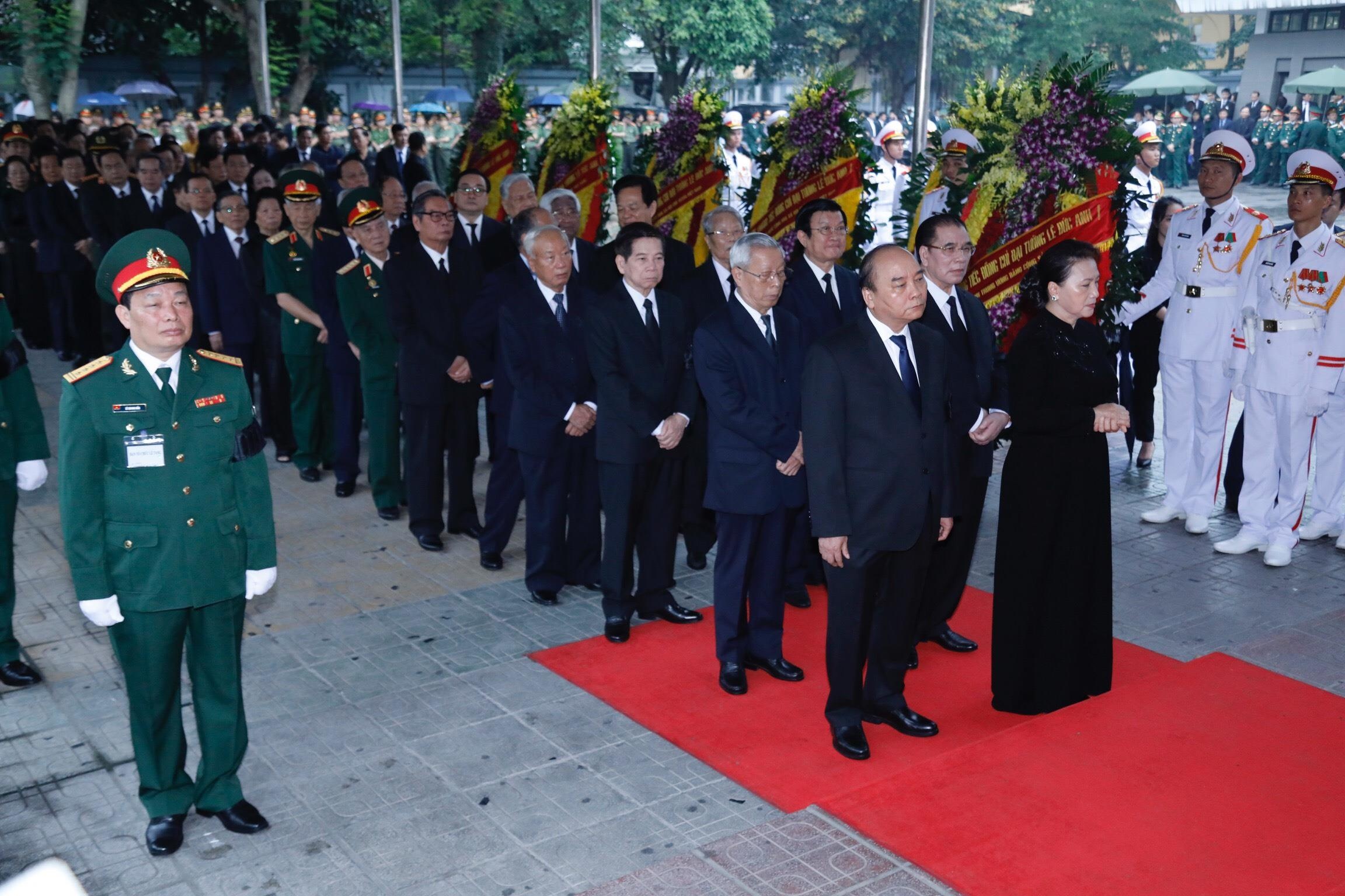 Quoc tang dai tuong Le Duc Anh anh 1