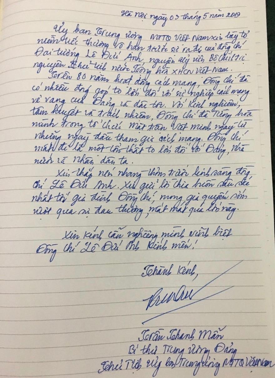 Quoc tang dai tuong Le Duc Anh anh 6