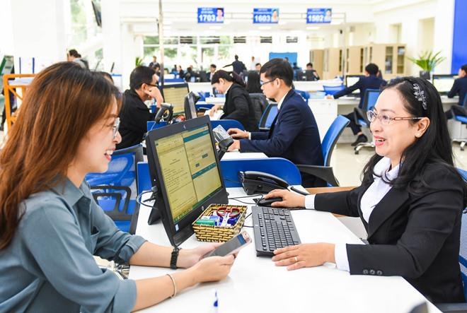 Kiem tra bien che va tuyen dung o bo, nganh 'co du luan' hinh anh