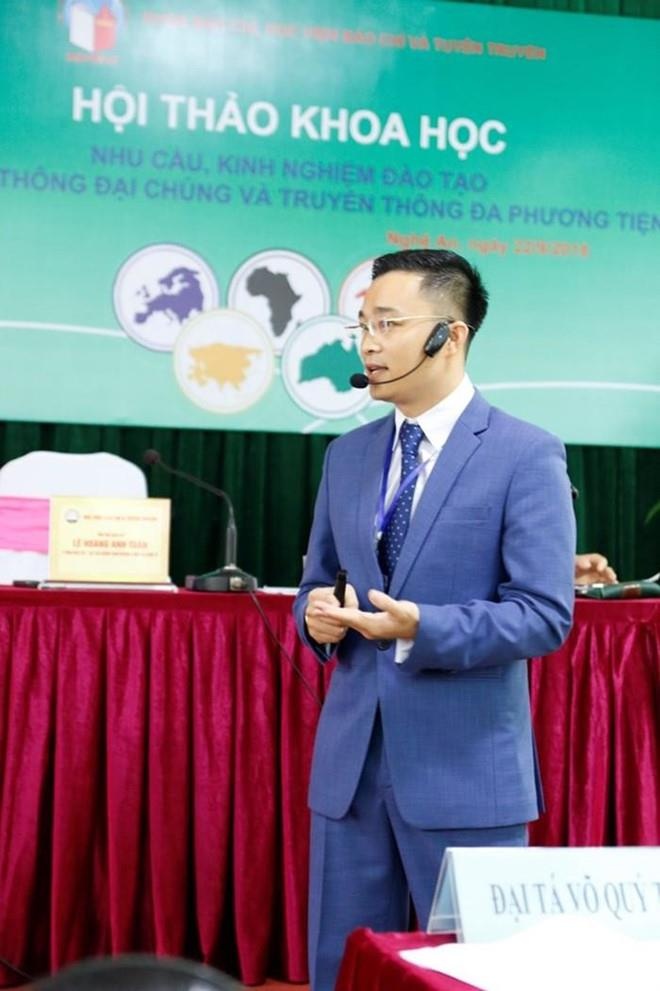 nha bao quoc te Le Hoang Anh Tuan anh 1