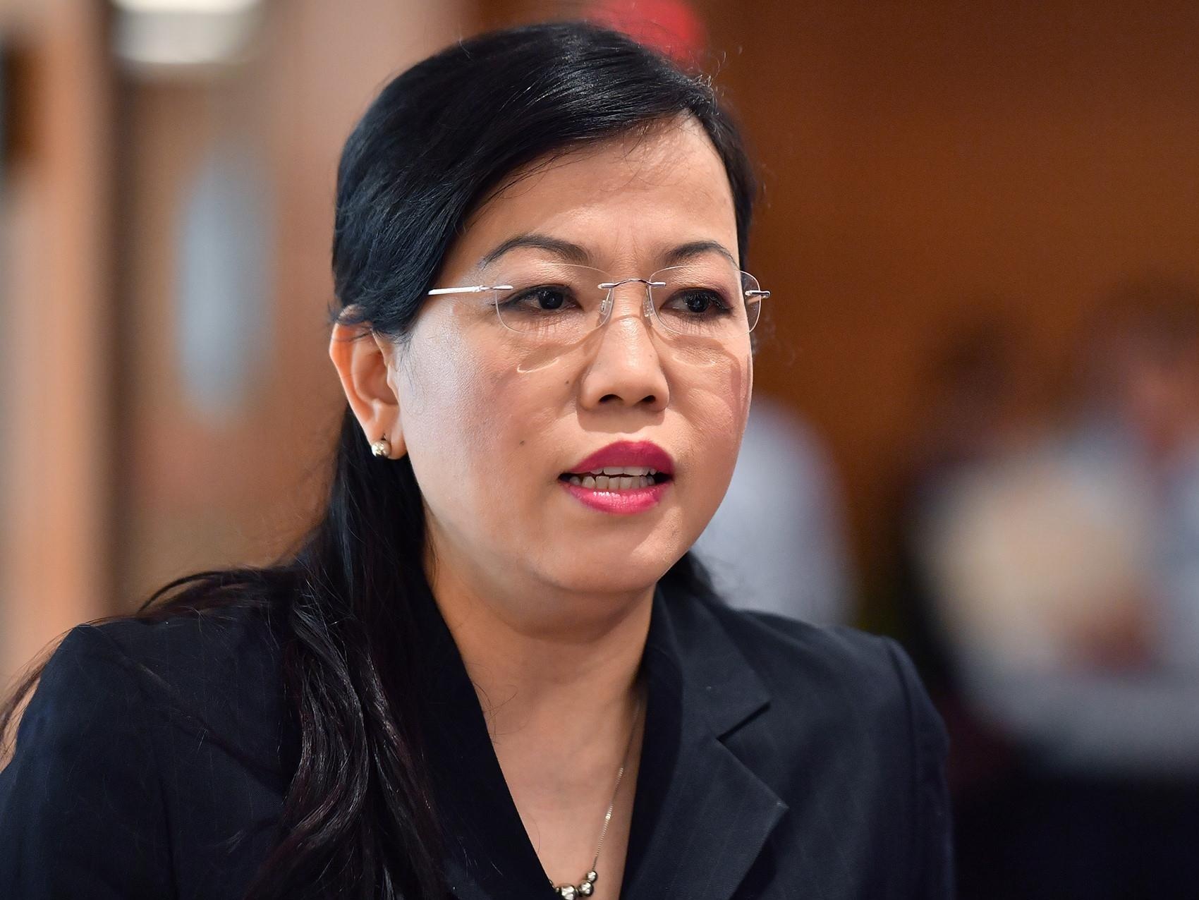 Cu tri hoi ve trach nhiem vu gian lan thi cu, Bo GD&DT 'ne' tra loi hinh anh