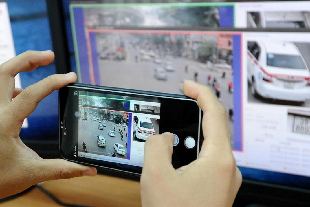 Tai xe co the tu tra cuu thong tin vi pham luat giao thong hinh anh