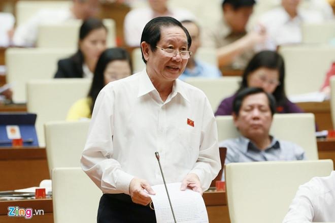 ong Doan Ngoc Hai xin tu chuc anh 1