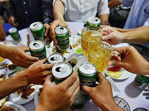 Thu tuong yeu cau cong chuc khong nhau trong gio lam viec va nghi trua hinh anh