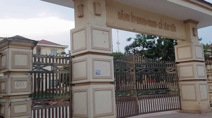 thanh tra Bo Xay dung voi tien anh 1