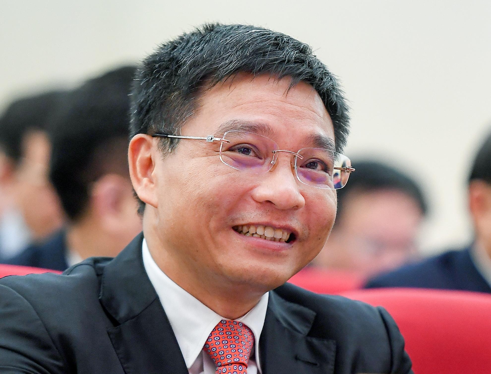 Ong Nguyen Van Thang duoc bau lam Chu tich UBND tinh Quang Ninh hinh anh