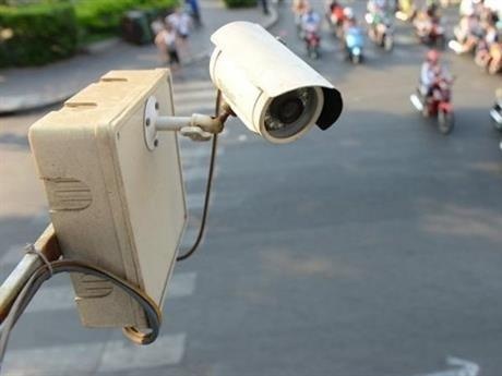 De nghi tang muc phat, dung cong nghe giam sat viec tieu bay, vut rac hinh anh