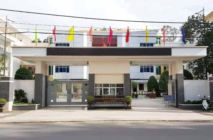 Nhieu giam doc so o Tra Vinh 5 nam khong tiep dan lan nao hinh anh