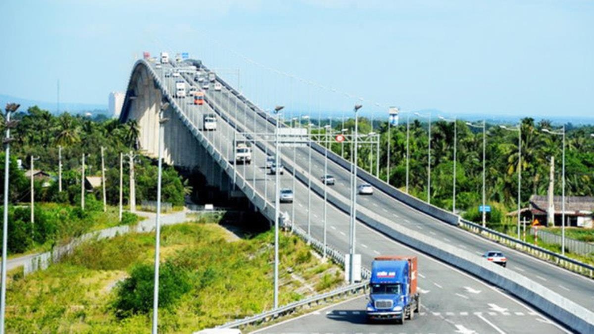 Thu tuong yeu cau thong xe cao toc Trung Luong - My Thuan vao nam 2020 hinh anh