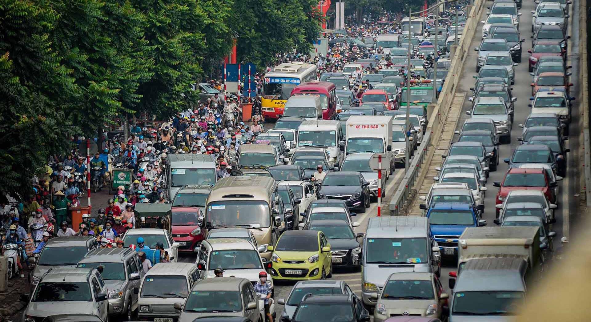 Thu tuong nhac chuyen 'Ha Noi tac het duong chi sau mot tran mua lon' hinh anh