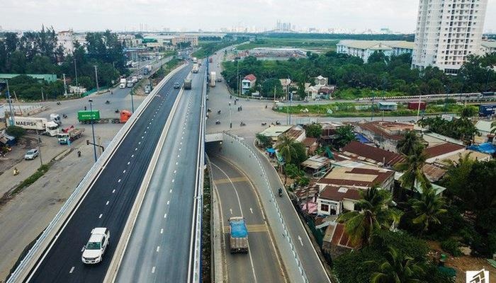 'Khong vi tien do ma de cao toc Trung Luong lam truoc hong sau' hinh anh