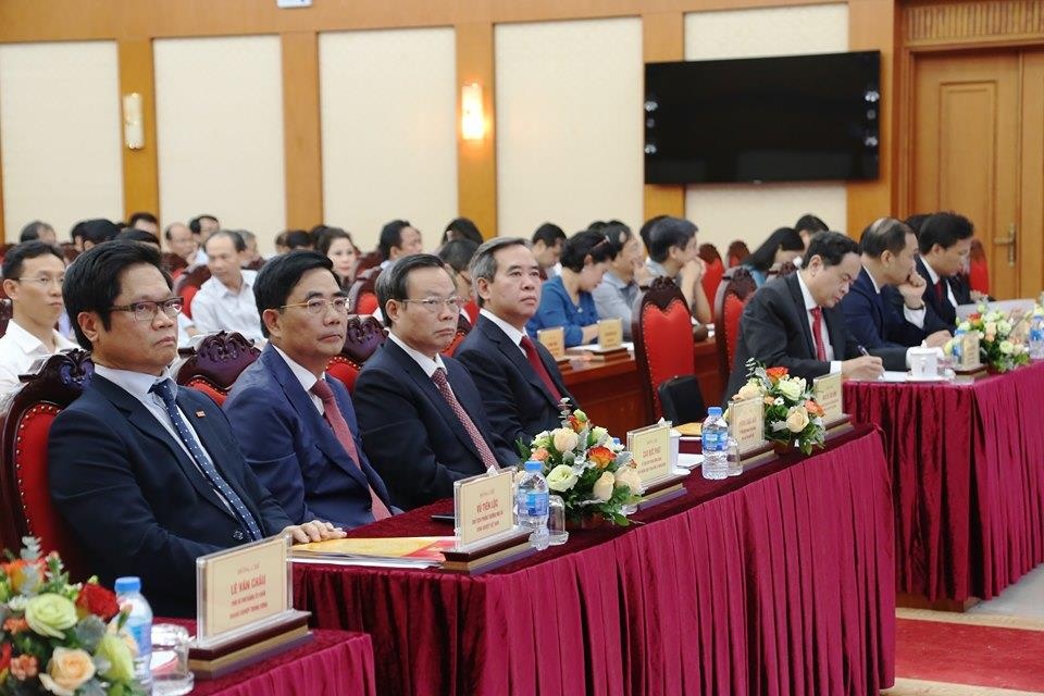 Ban Kinh te Trung uong anh 1