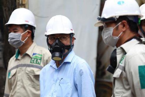 Chu tich Ha Noi: Can bo deo mat na phong doc la phan cam hinh anh