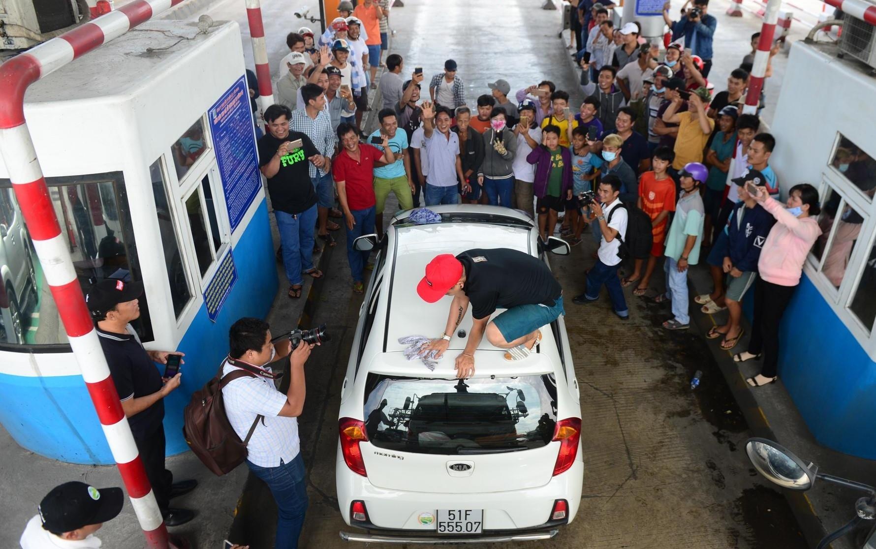 Hon 300 du an PPP hau het chi thay mat trai hinh anh