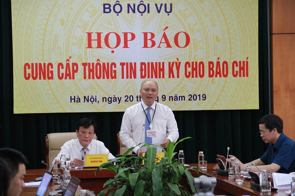 sap nhap huyen xa anh 1