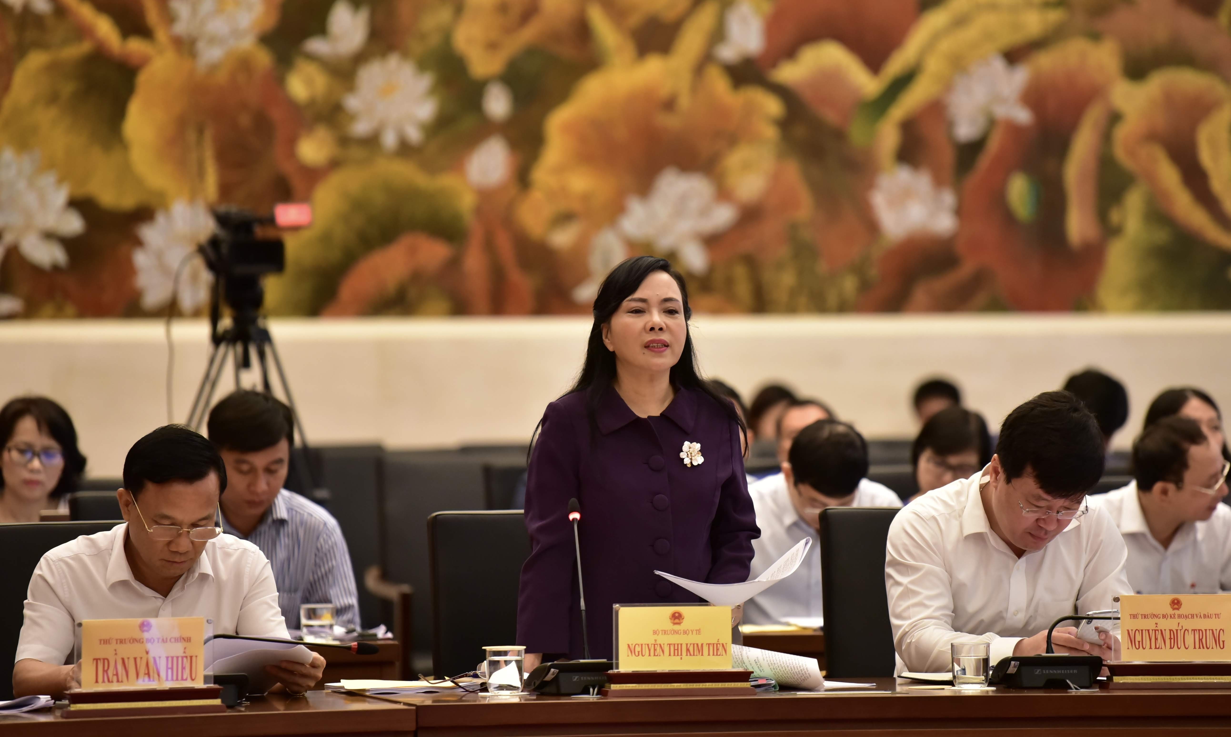 Tu chu benh vien cong anh 1