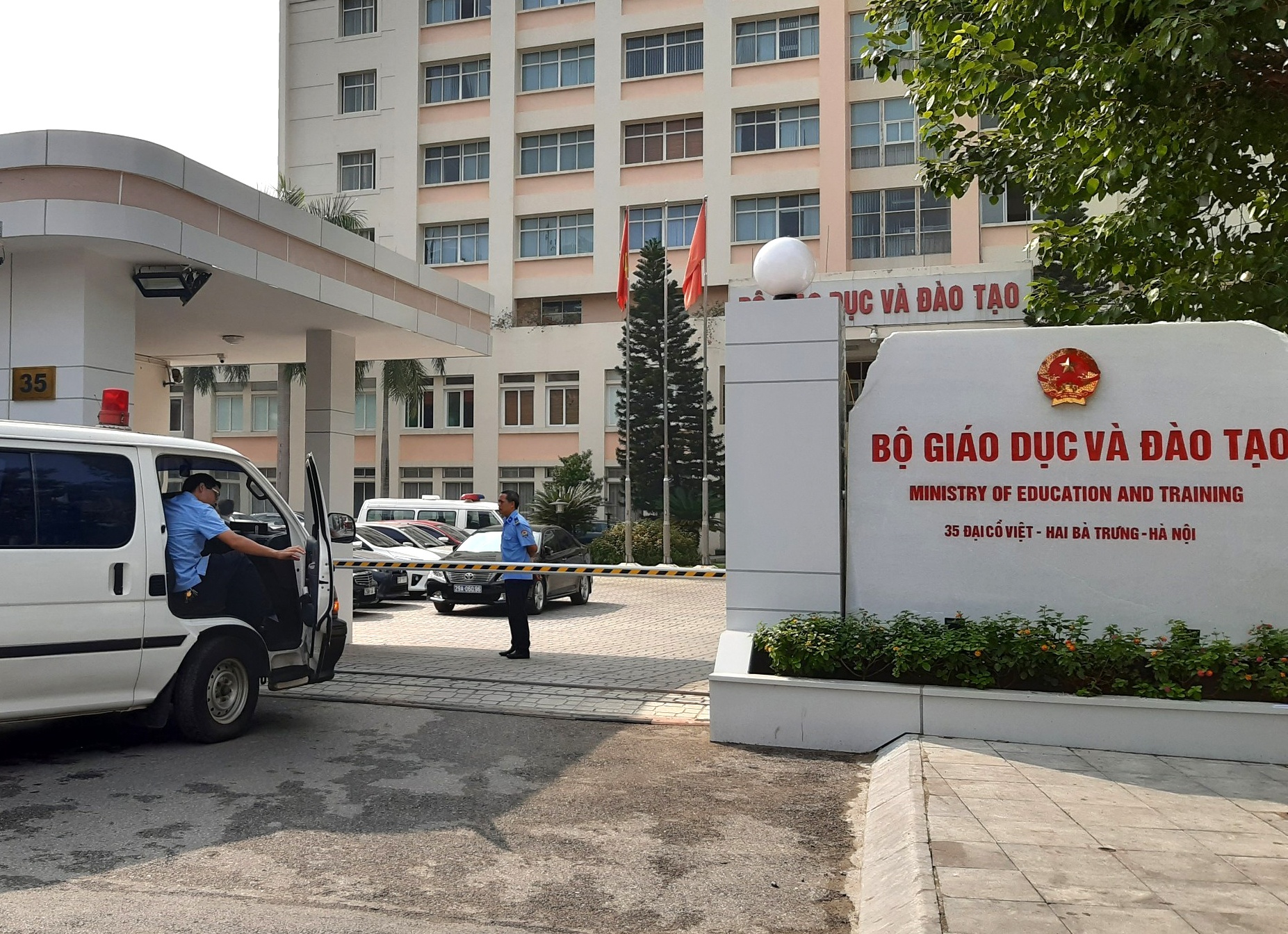 Thu truong Bo Giao duc Le Hai An anh 2