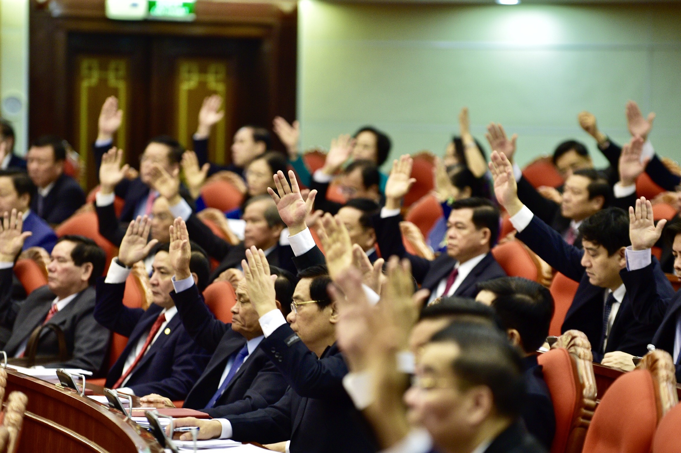 Khong de tin gia chi phoi cong tac nhan su Dai hoi Dang hinh anh