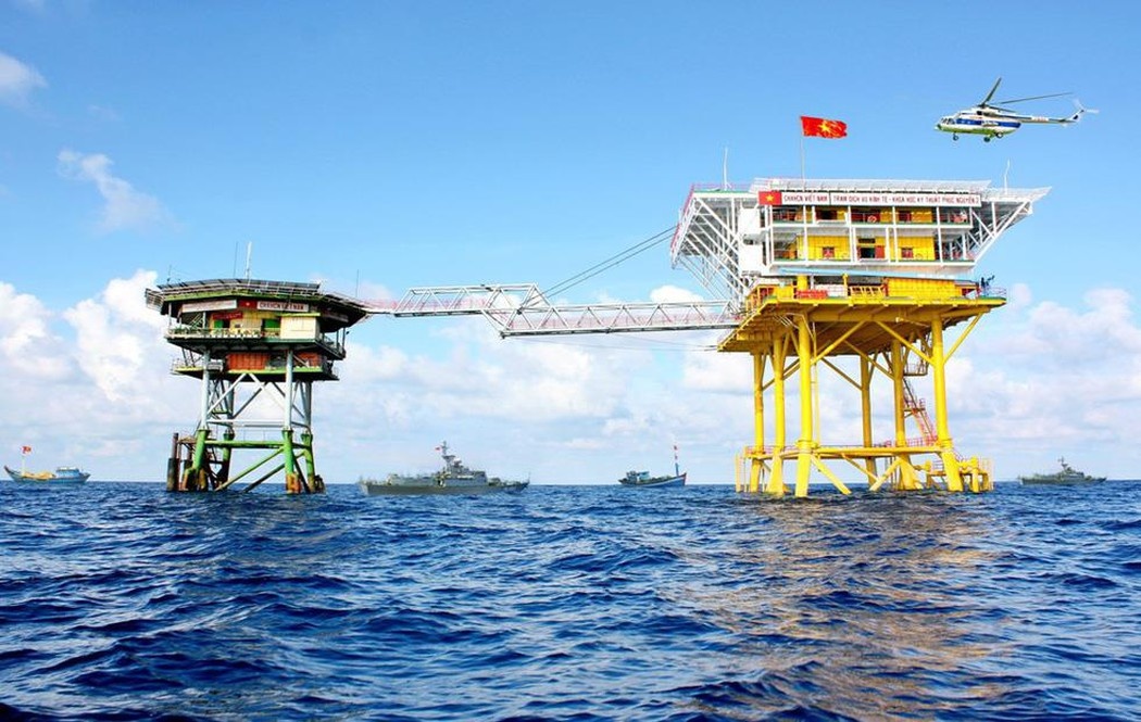 Quoc hoi nghe bao cao ve tinh hinh Bien Dong anh 2