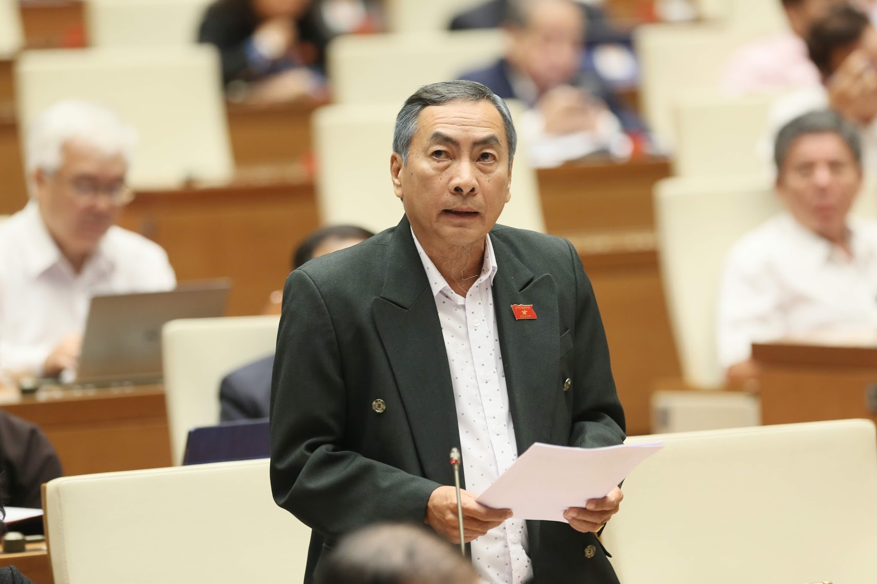 chat van va tra loi chat van anh 4