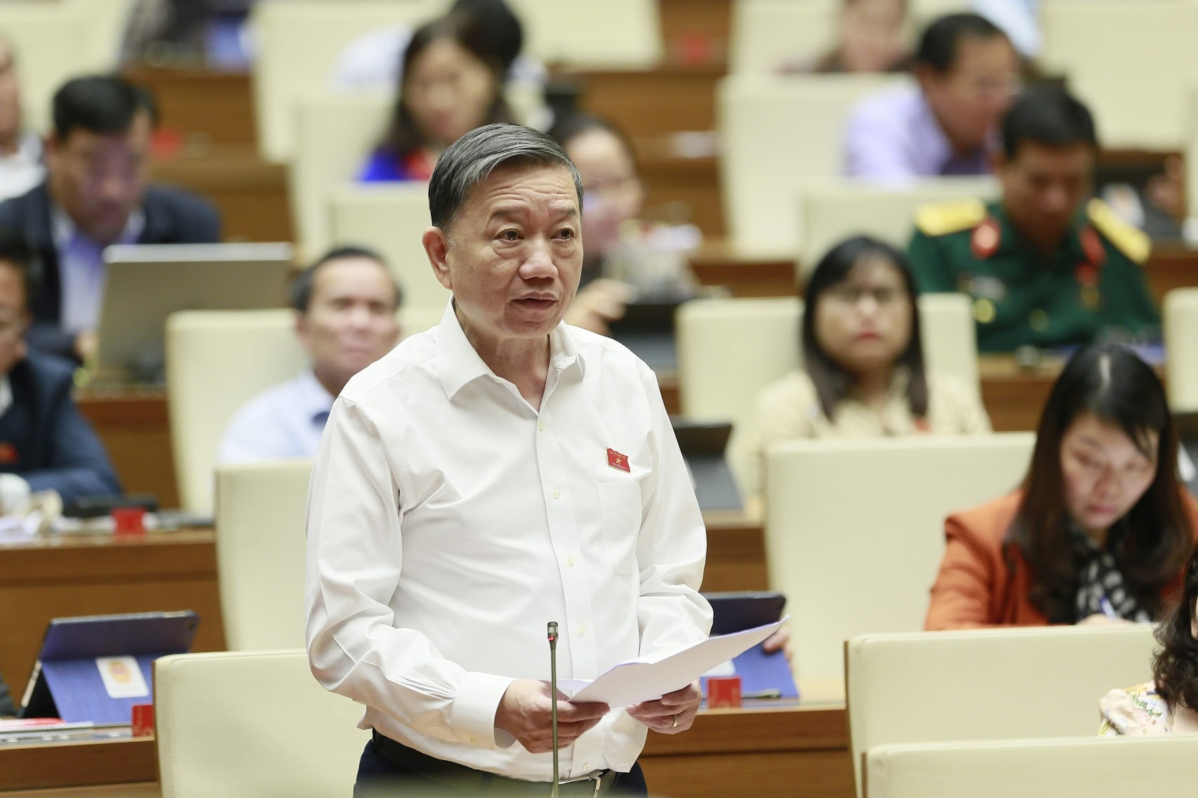 go the vang cua EC anh 2