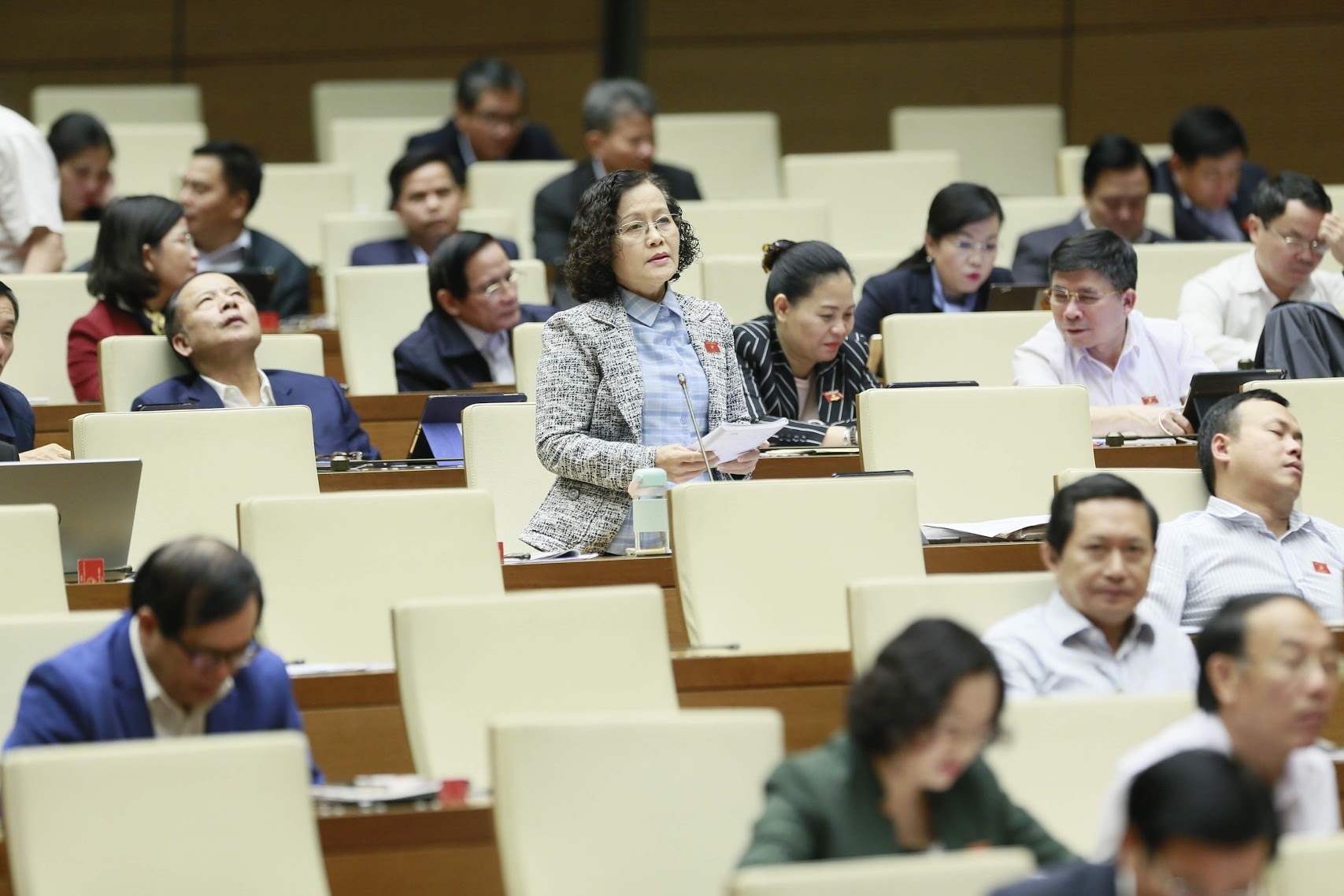 mien thi thuc cho nguoi nuoc ngoai anh 3