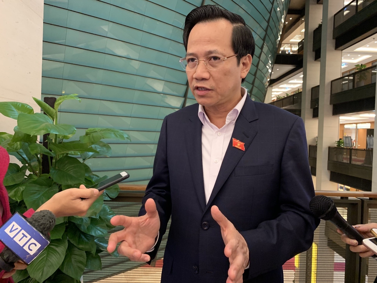 Bo luat Lao dong sua doi anh 1