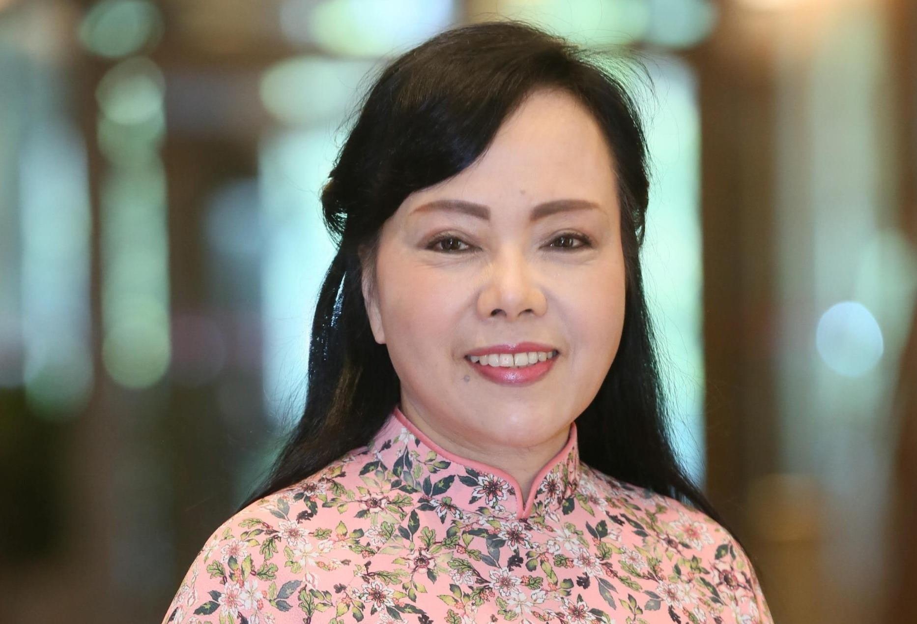 Ba Nguyen Thi Kim Tien roi ghe Bo truong Y te hinh anh