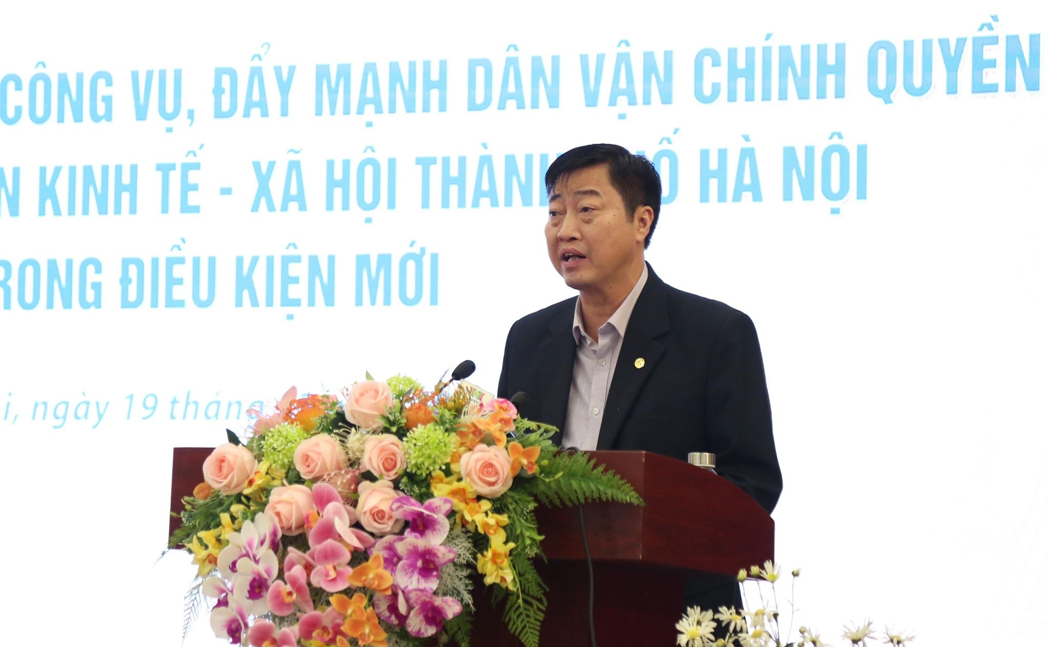 Chu tich Ha Noi Nguyen Duc Chung anh 2