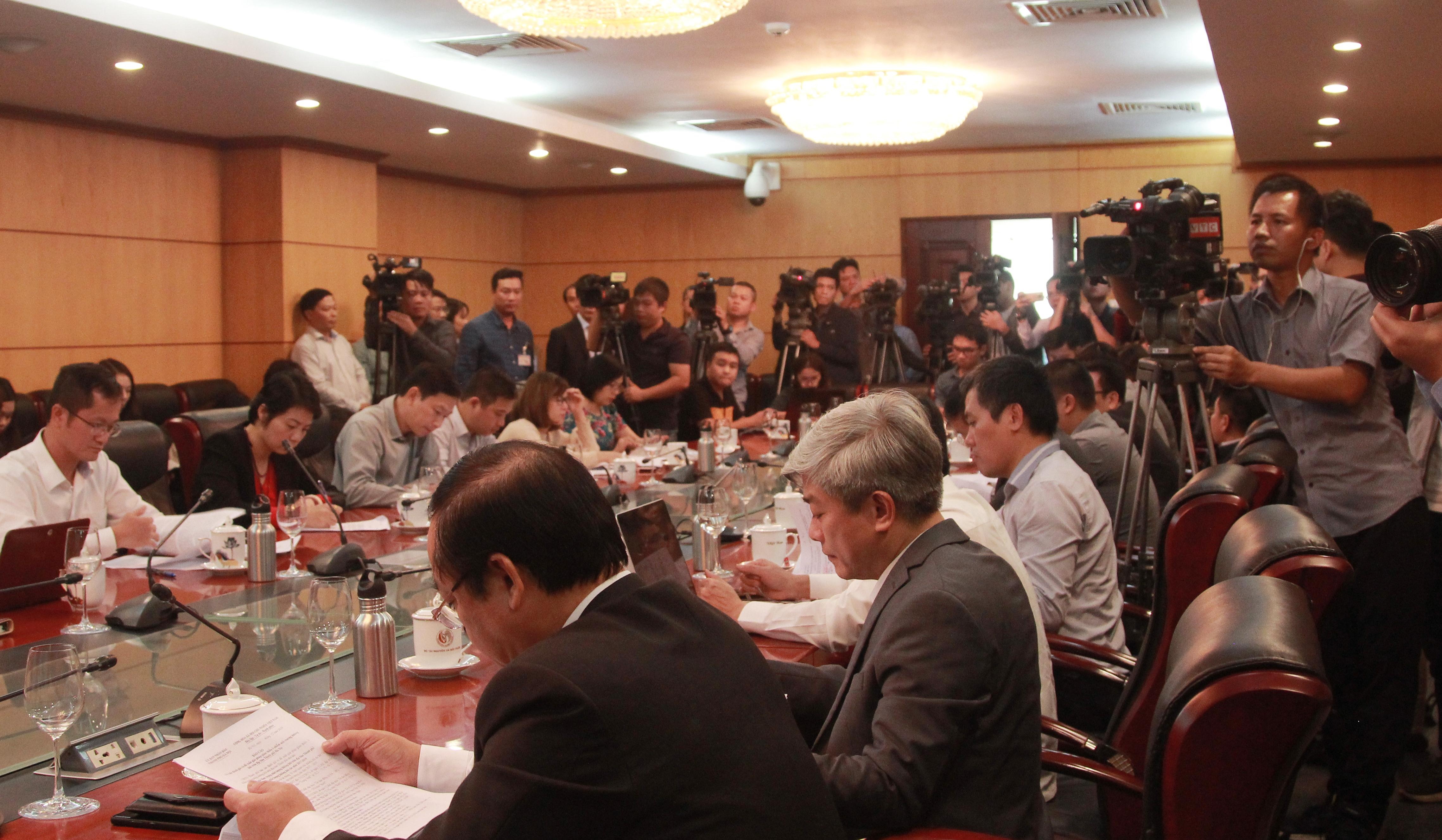 o nhiem khong khi vuot nguong anh 1