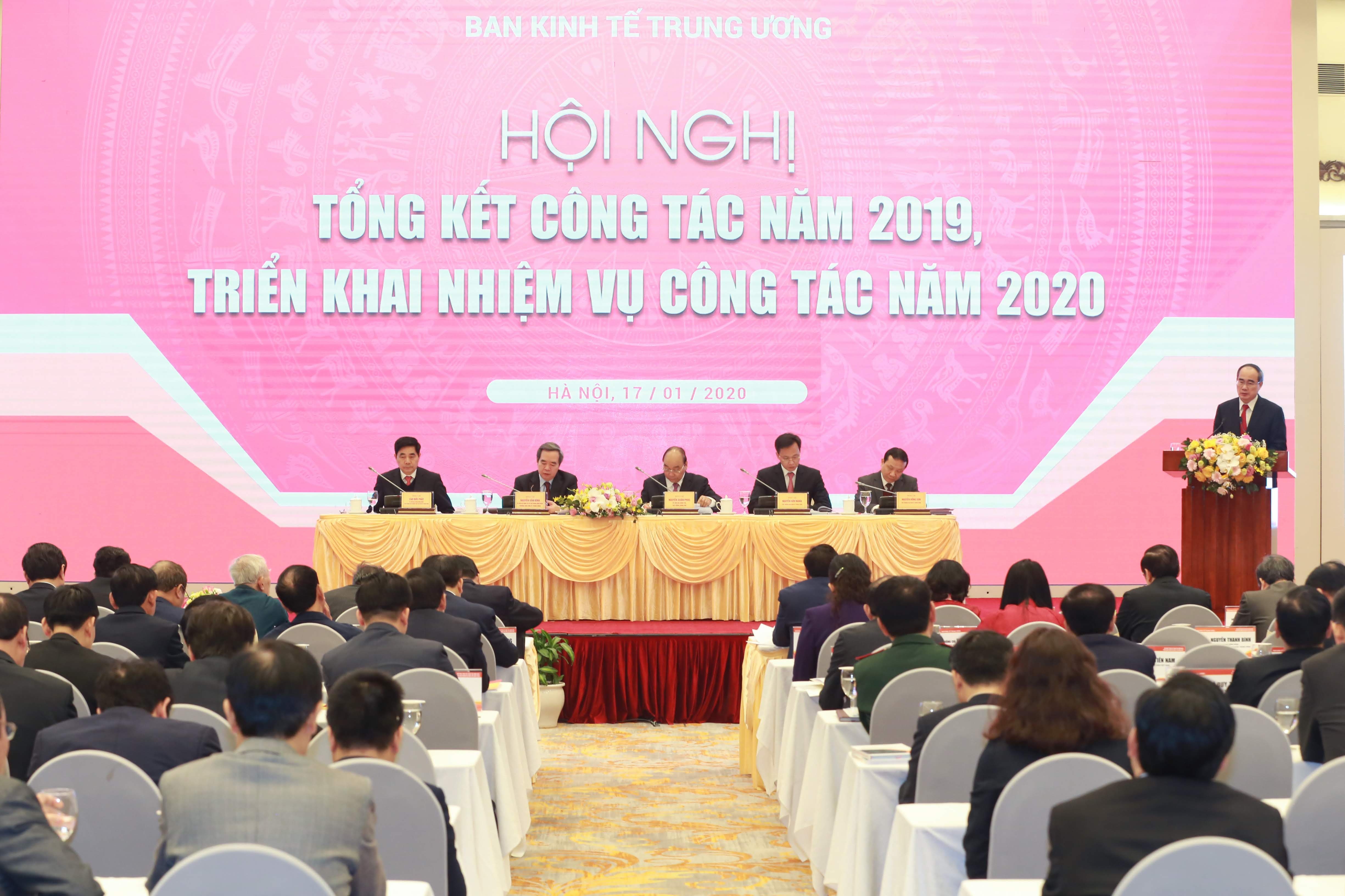 Bi thu TP.HCM Nguyen Thien Nhan anh 3