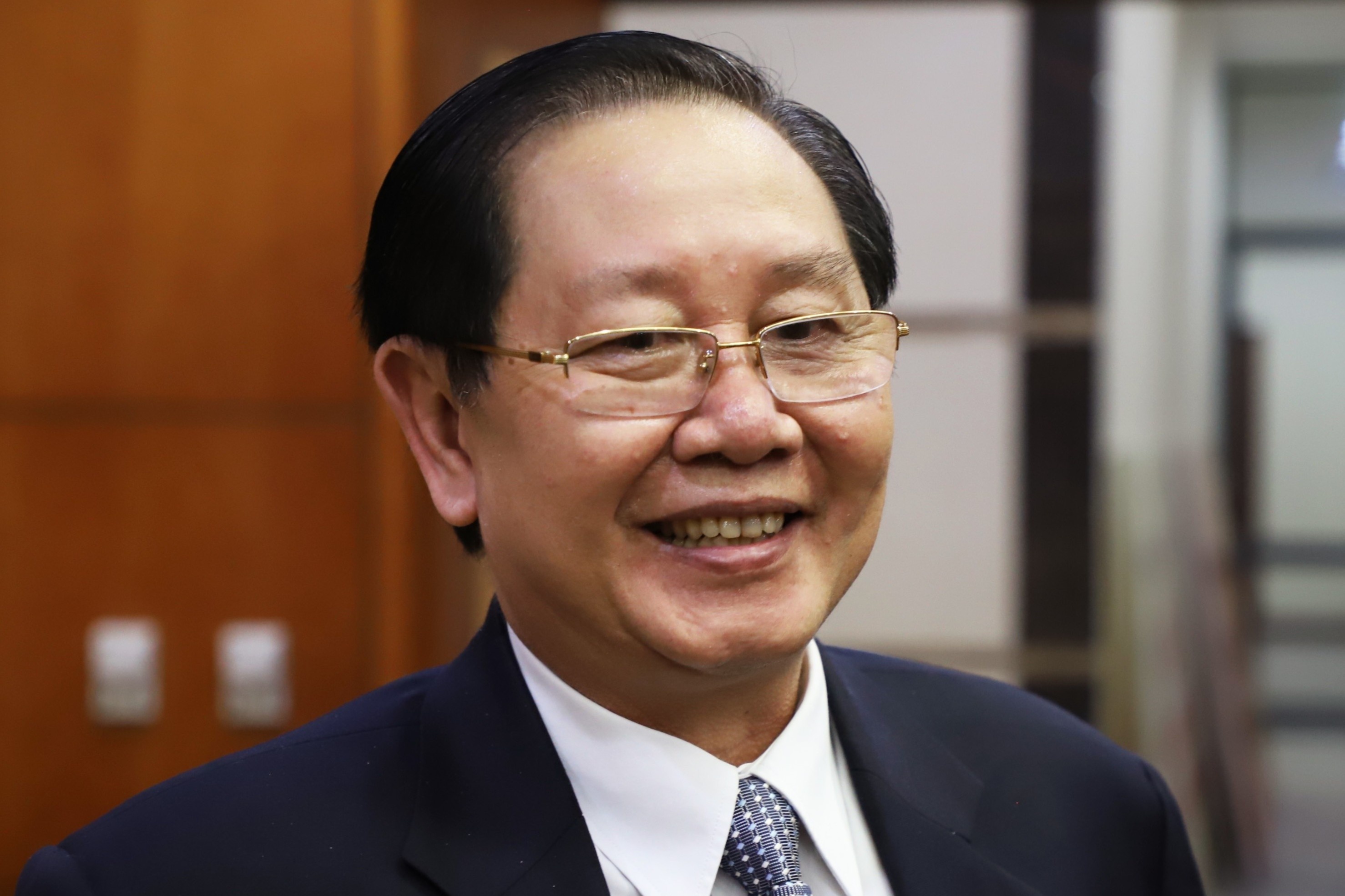 'Khong can bo nao vi pham lan dau den muc di tu ngay' hinh anh