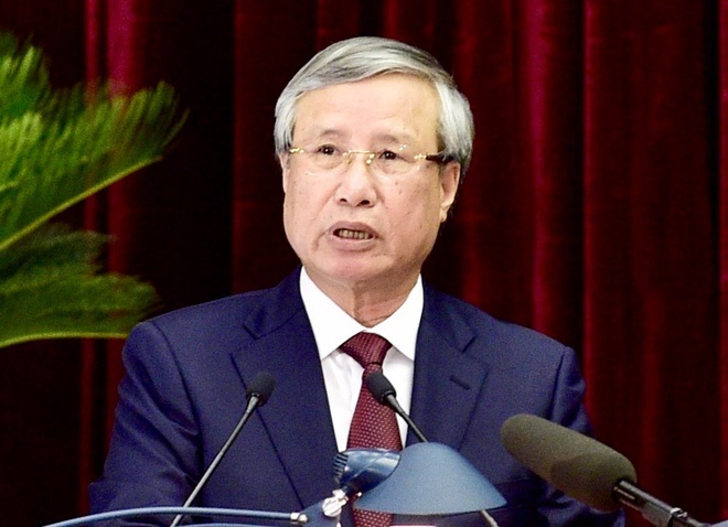 Uy vien Bo Chinh tri khong tang hoa voi tu cach ca nhan hinh anh