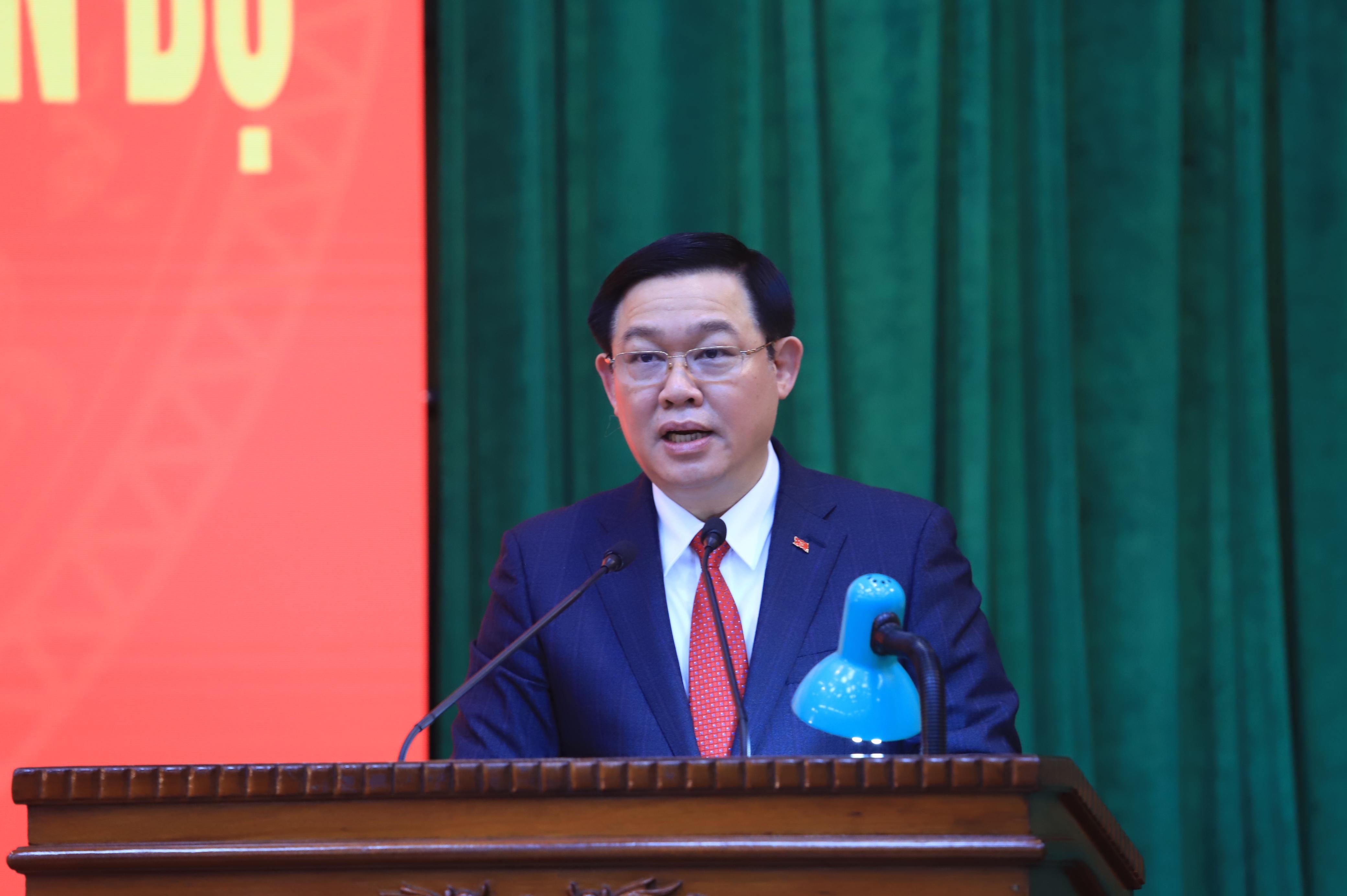 ong Vuong Dinh Hue lam Bi thu Ha Noi anh 1