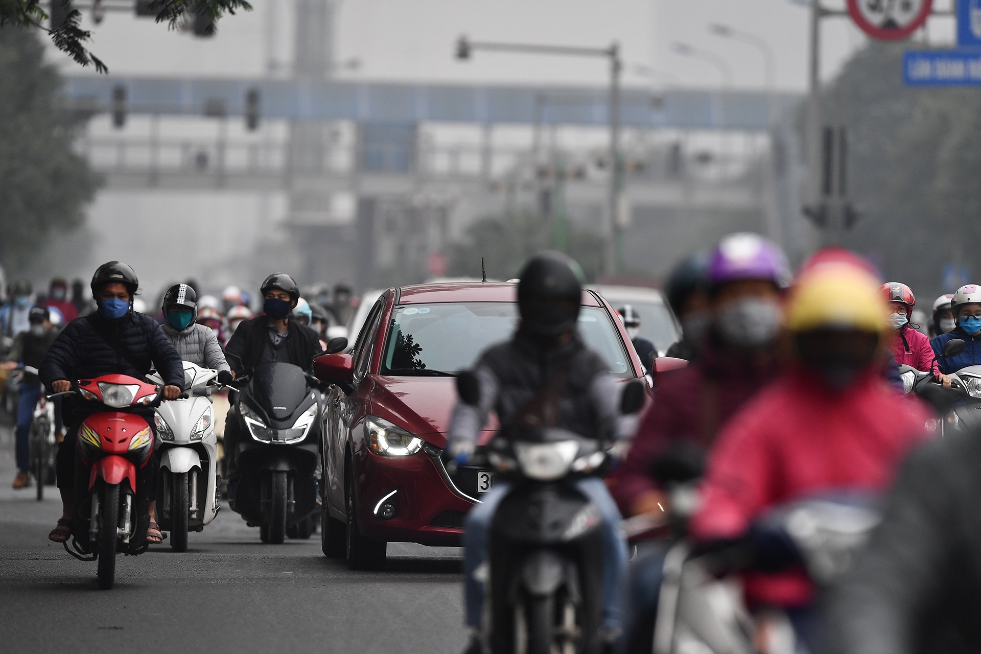 'Can chap hanh cach ly xa hoi nhu menh lenh thoi chien' hinh anh