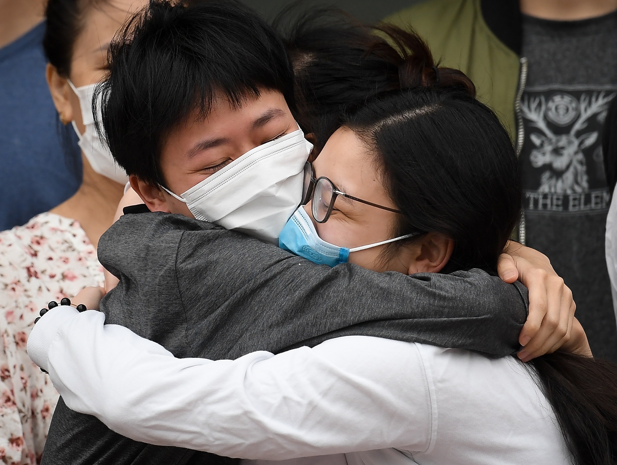 nguy co lay nhiem dich Covid-19 anh 1