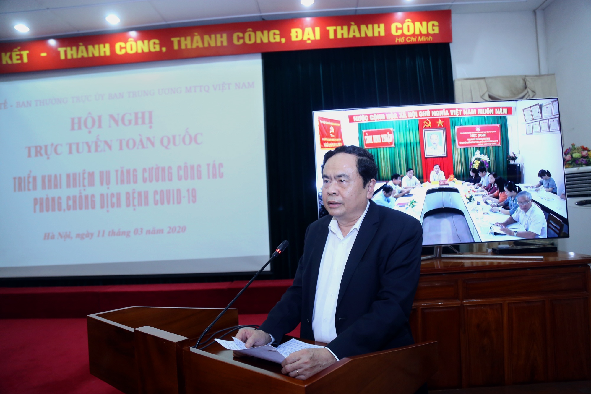 nguoi tiep xuc voi Bo truong KH&DT khong phai cach ly anh 1