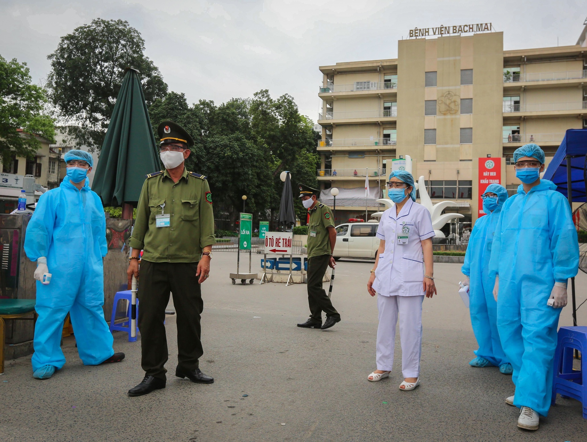 o dich tai Benh vien Bach Mai anh 2