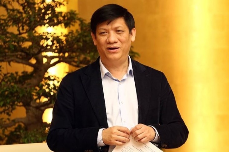 Vi sao khong the chu quan du so ca nhiem Covid-19 giam? hinh anh