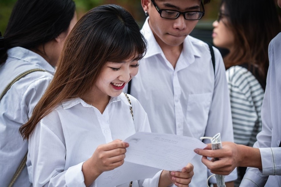 Co the phai bao cao Quoc hoi viec dieu chinh lich thi THPT quoc gia hinh anh