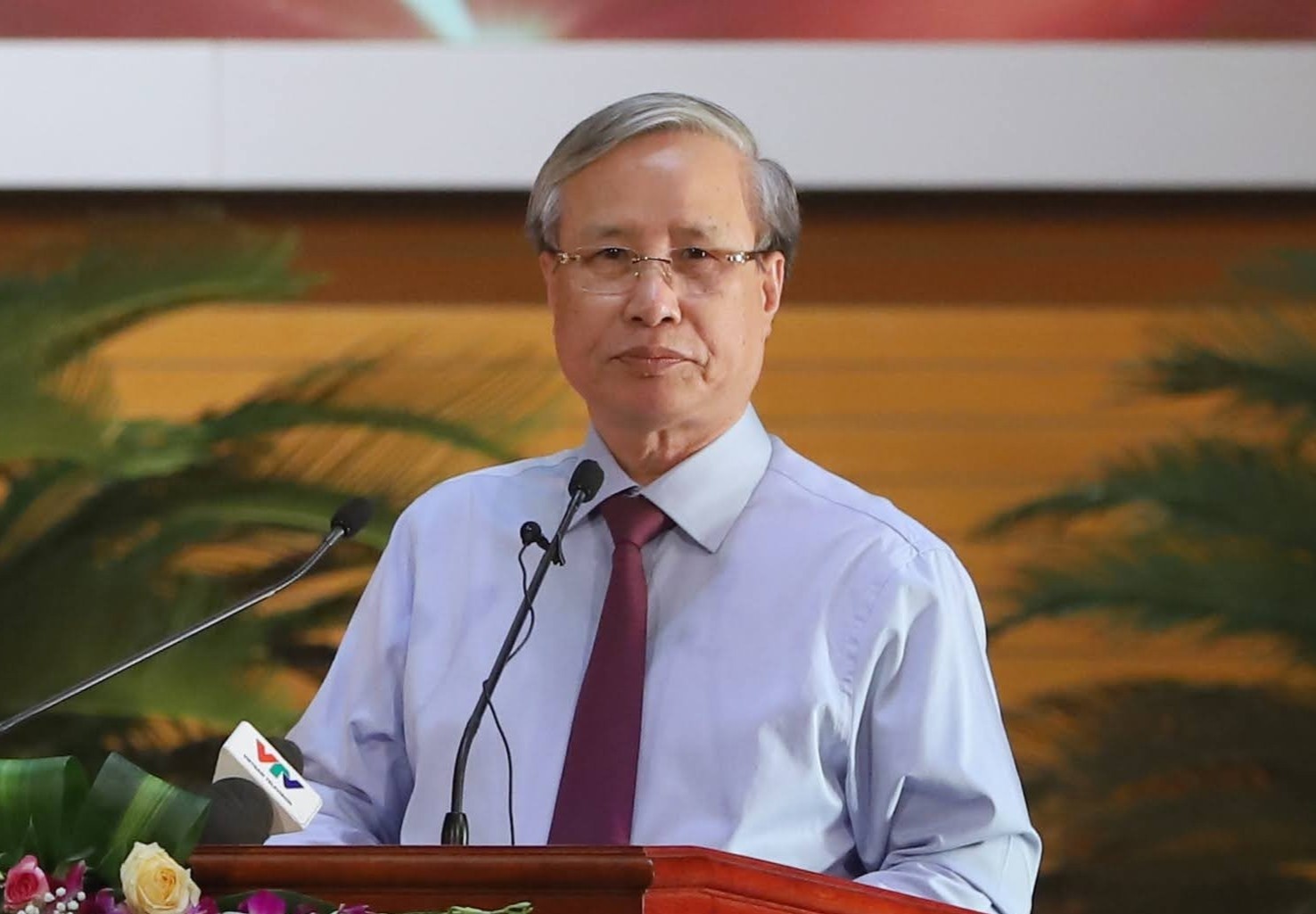 Ong Tran Quoc Vuong: Nha bao khong duoc de tieu cuc chi phoi hinh anh