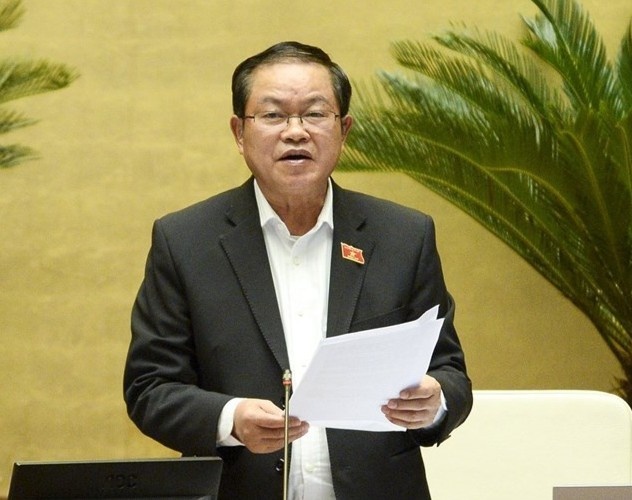 Xin y kien dai bieu Quoc hoi viec tach Luat Giao thong duong bo hinh anh