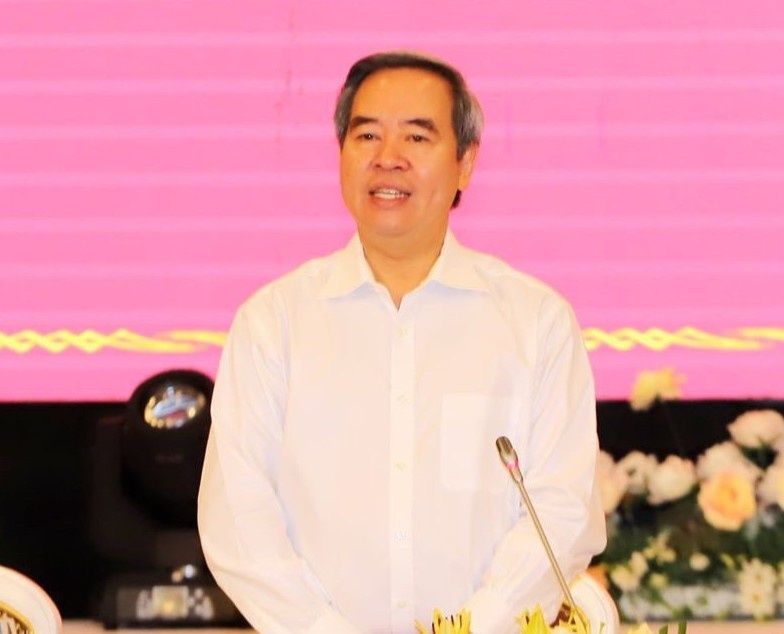 Ong Nguyen Van Binh: 'Thanh Hoa phai tro thanh mot tinh cong nghiep' hinh anh