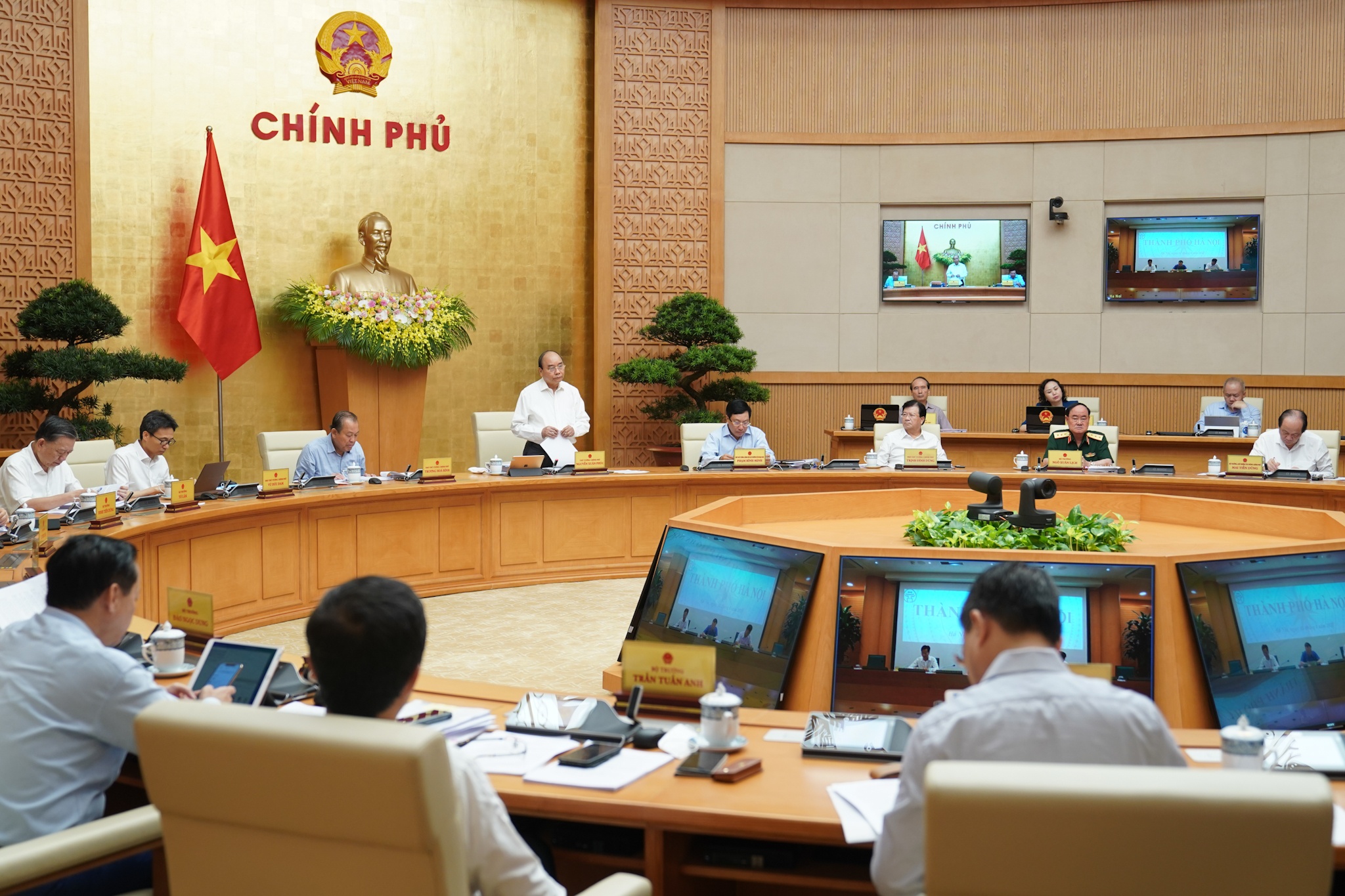 3 thach thuc lon doi voi nen kinh te anh 2