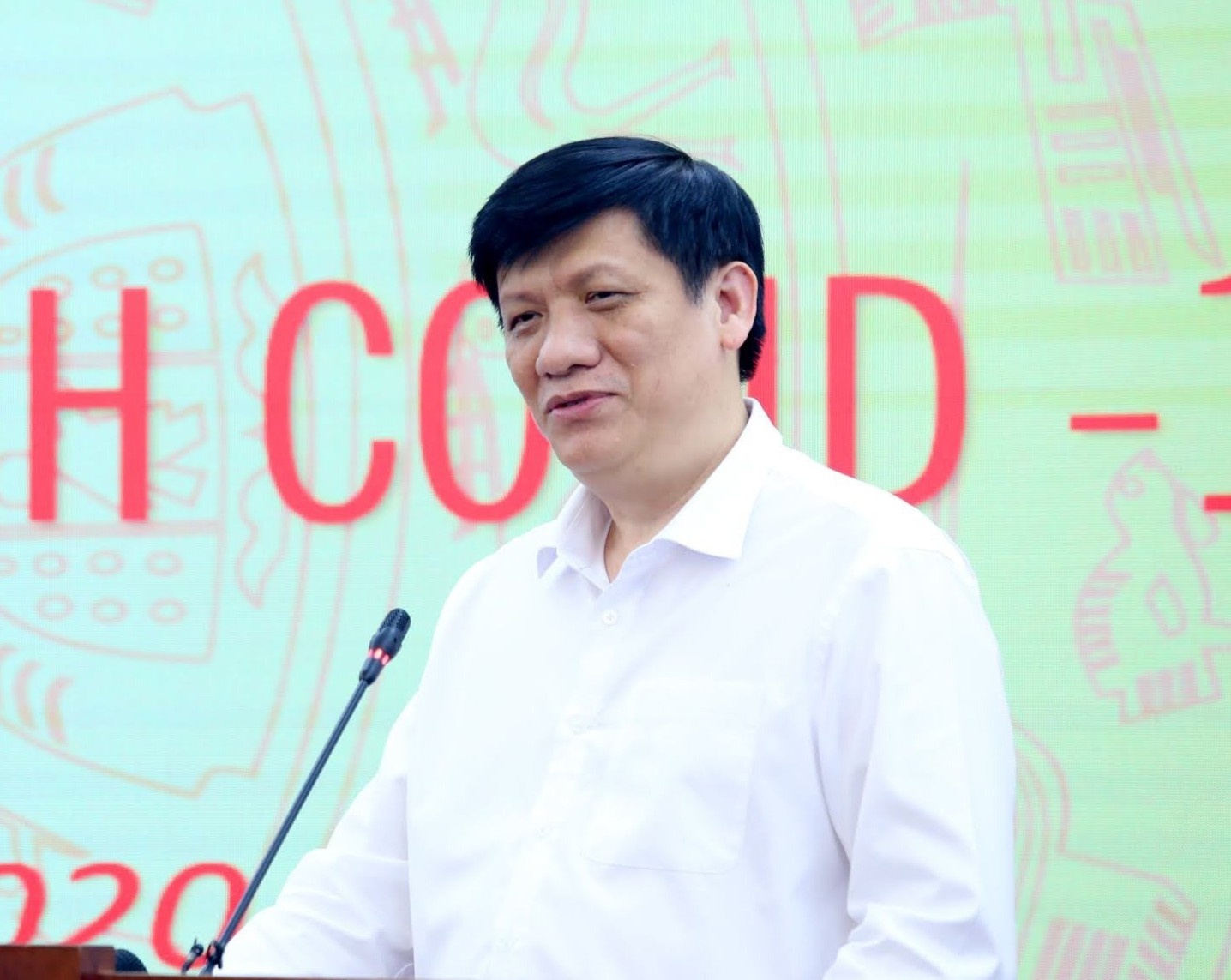 'Trong dai dich, thu co tien khong the mua duoc chinh la may tho' hinh anh