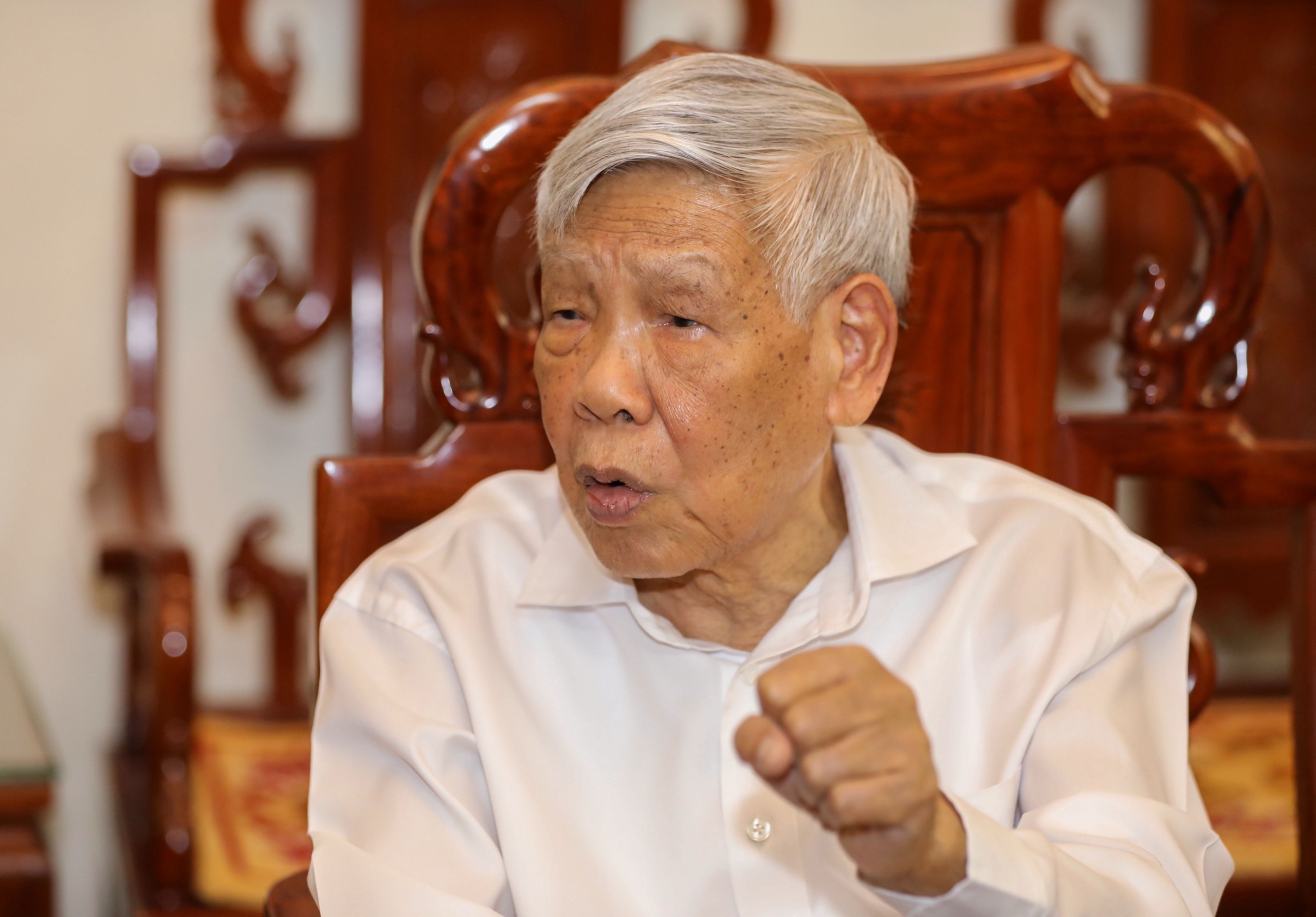 Nguoi dat nen mong chinh don Dang, chong tham nhung trong thoi ky moi hinh anh