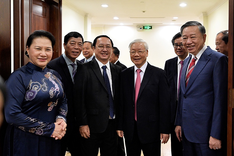 lanh dao Dang,  Nha nuoc du Hoi nghi Trung uong 13 anh 1